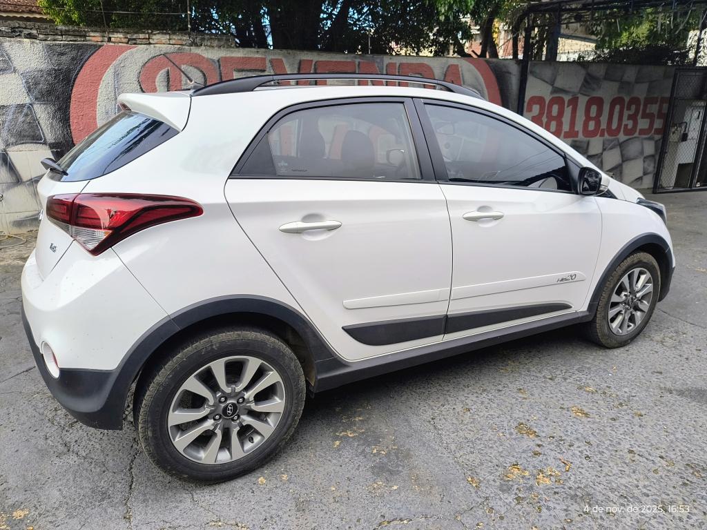 HYUNDAI HB 20 Hatch X - Foto