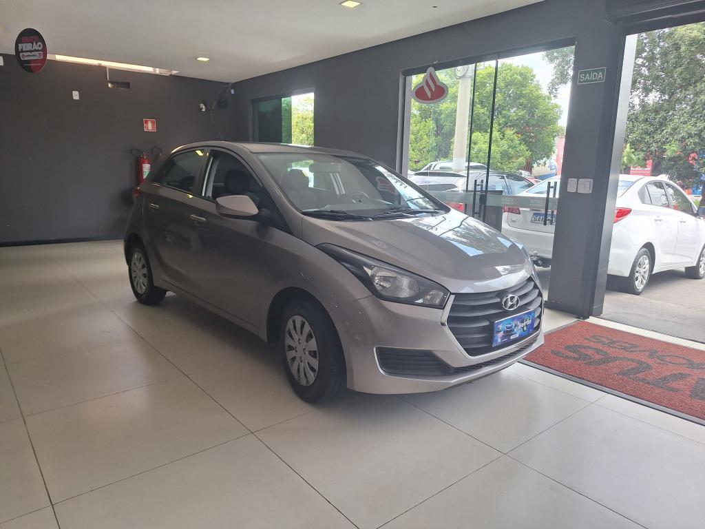 HYUNDAI HB 20 Hatch - Foto