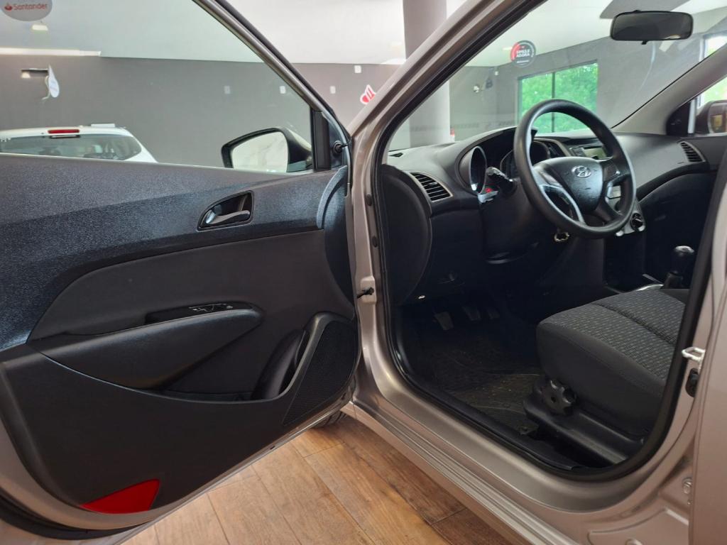 HYUNDAI HB 20 Hatch - Foto