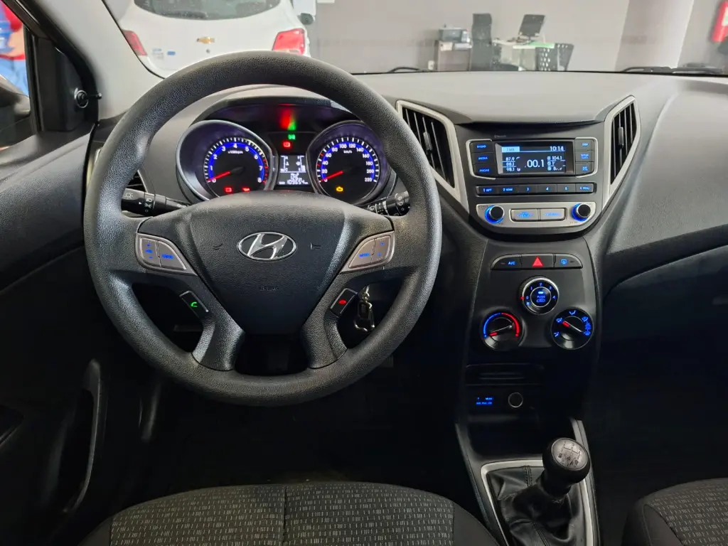 HYUNDAI HB 20 Hatch - Foto