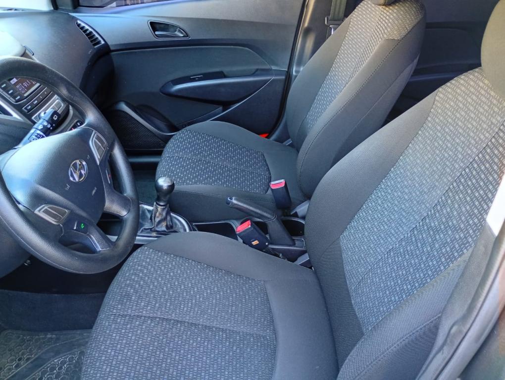 HYUNDAI HB 20 Hatch - Foto