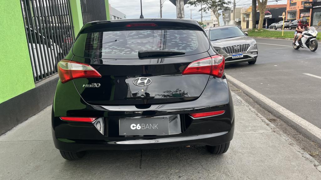 HYUNDAI HB 20 Hatch - Foto