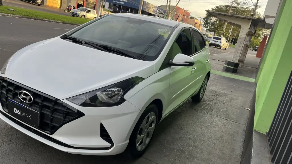 HYUNDAI HB 20 Hatch - Foto