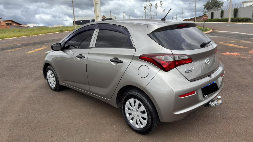 HYUNDAI HB 20 Hatch - Foto