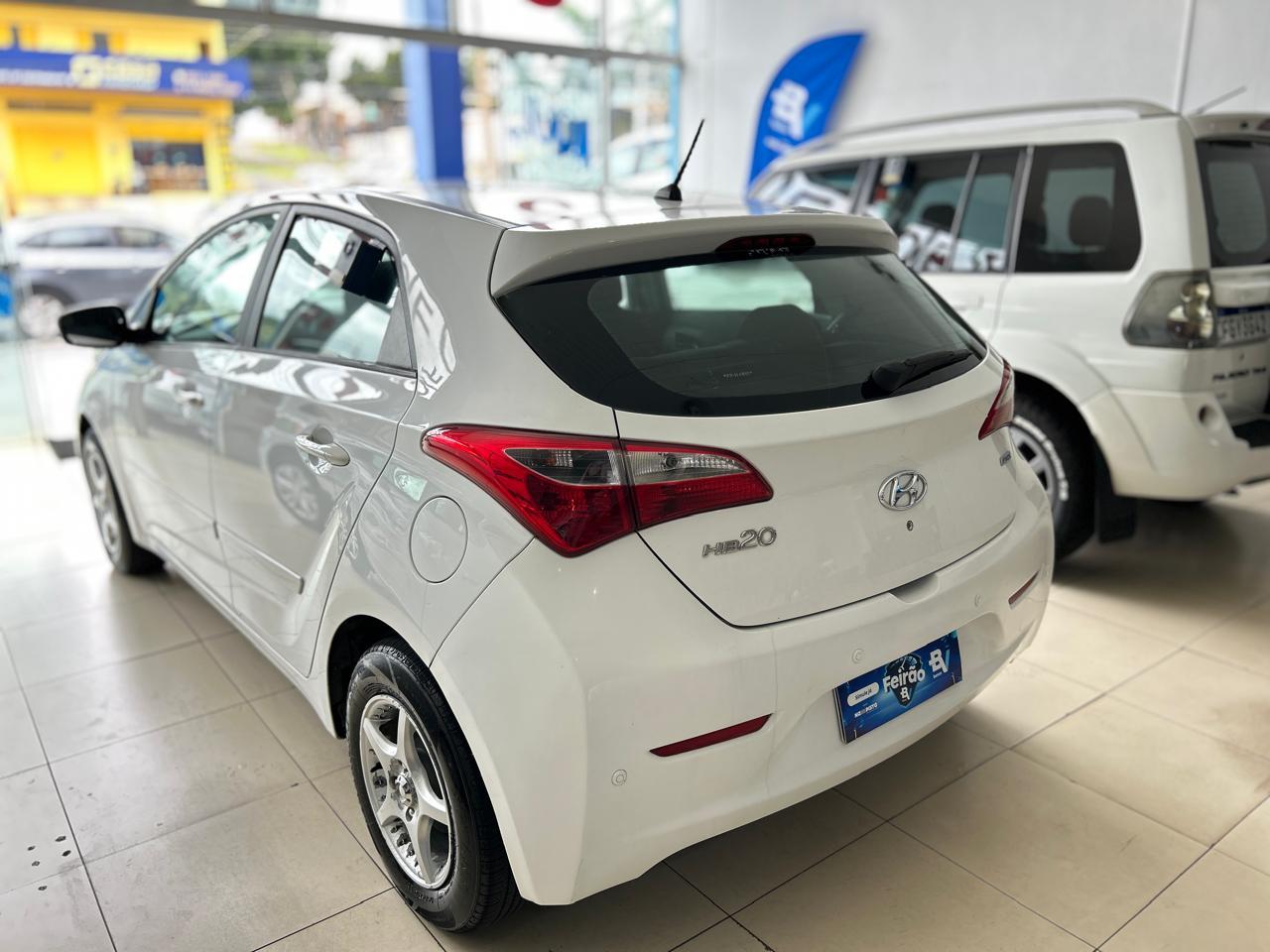 HYUNDAI HB 20 Hatch - Foto