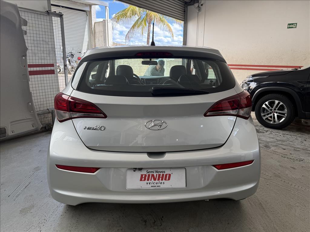 HYUNDAI HB 20 Hatch - Foto