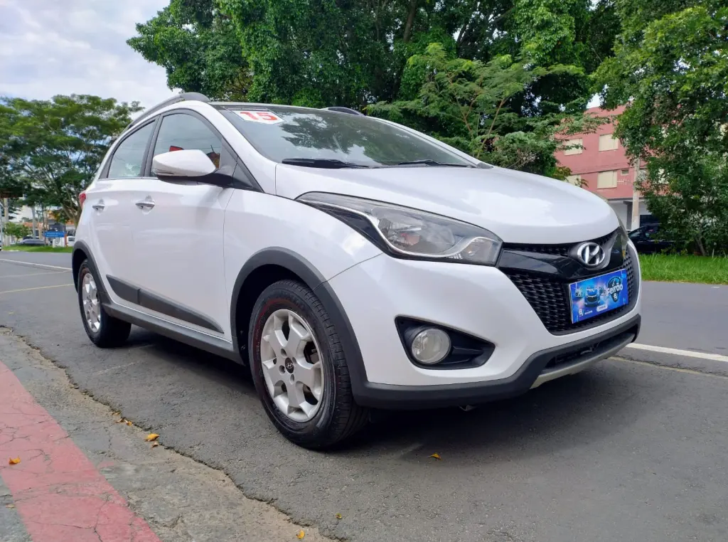 HYUNDAI HB 20 Hatch X - Foto