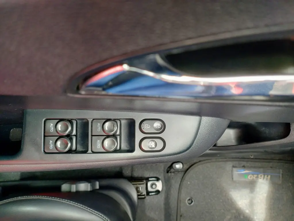 HYUNDAI HB 20 Hatch X - Foto