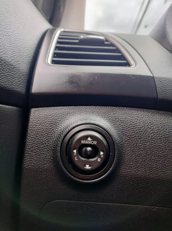 HYUNDAI HB 20 Hatch X - Foto