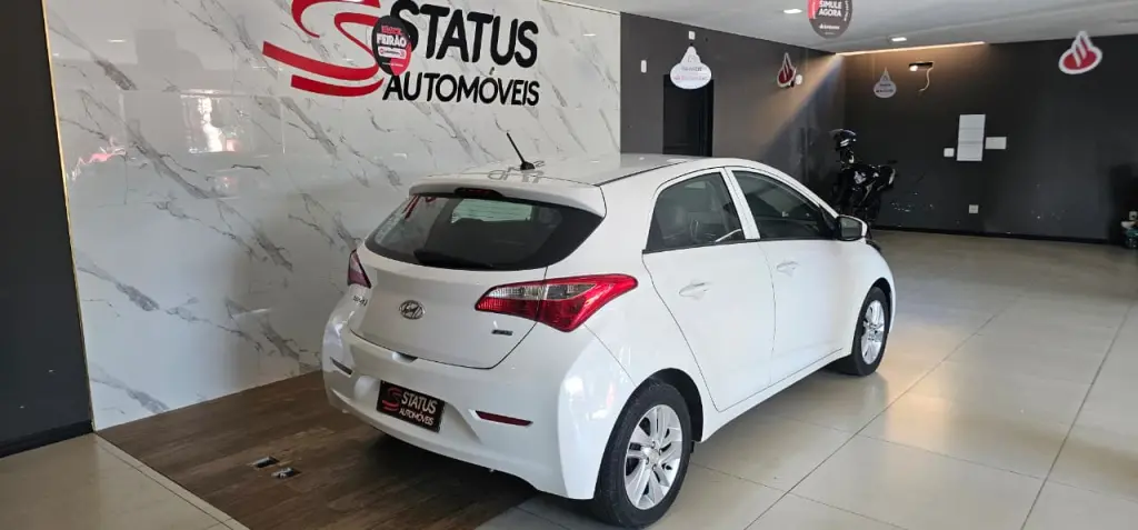 HYUNDAI HB 20 Hatch - Foto