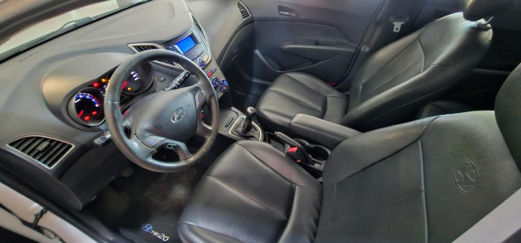 HYUNDAI HB 20 Hatch - Foto