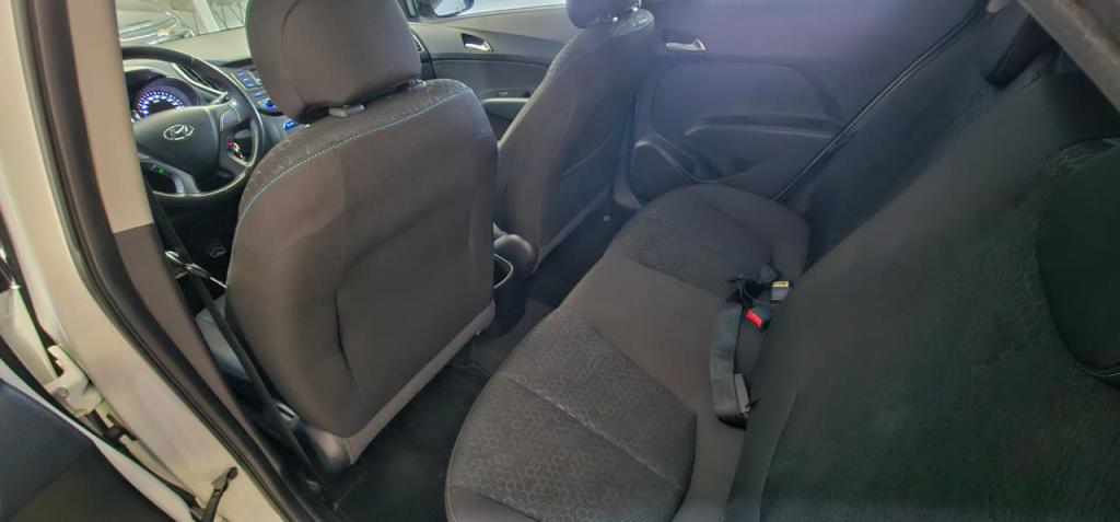HYUNDAI HB 20 Hatch X - Foto