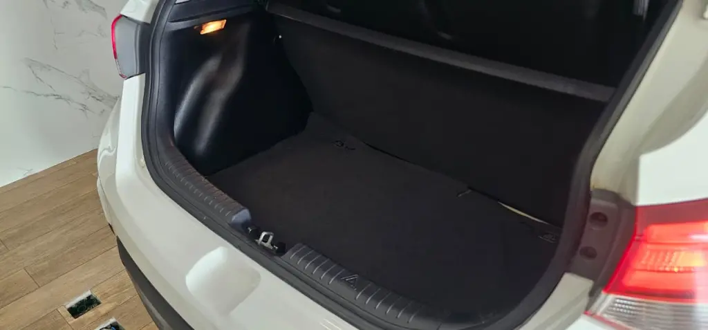 HYUNDAI HB 20 Hatch X - Foto