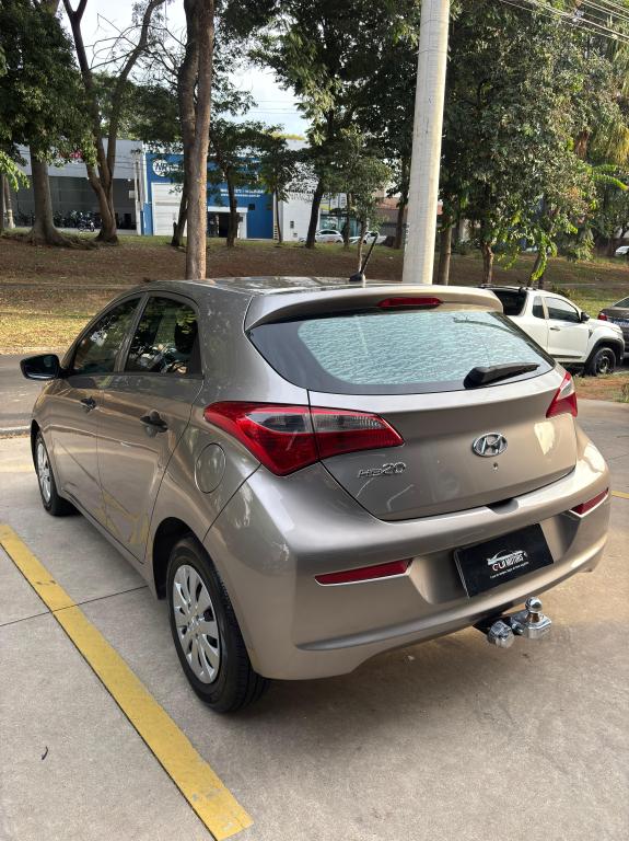 HYUNDAI HB 20 Hatch - Foto