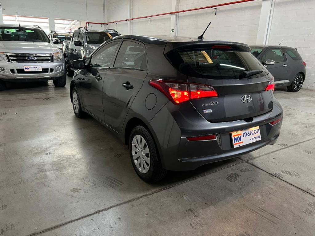 HYUNDAI HB 20 Hatch - Foto