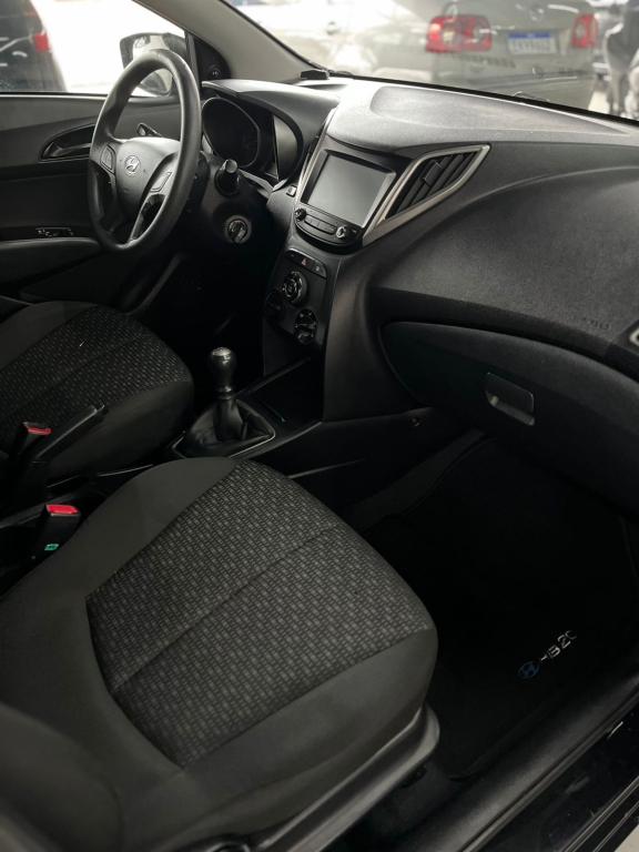 HYUNDAI HB 20 Hatch - Foto