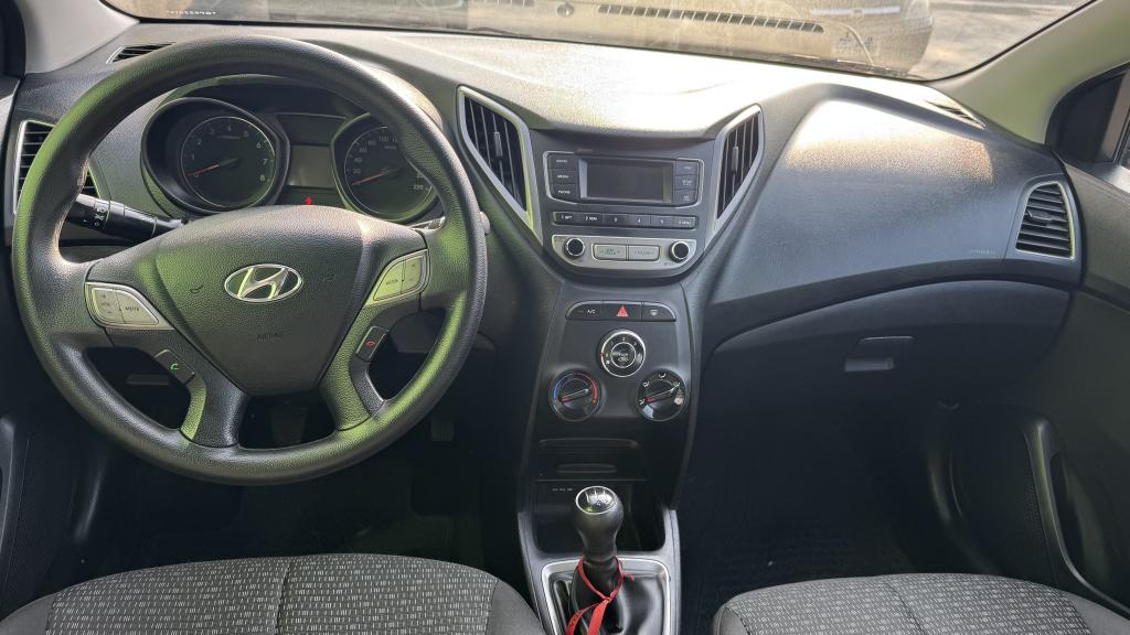 HYUNDAI HB 20 Hatch - Foto