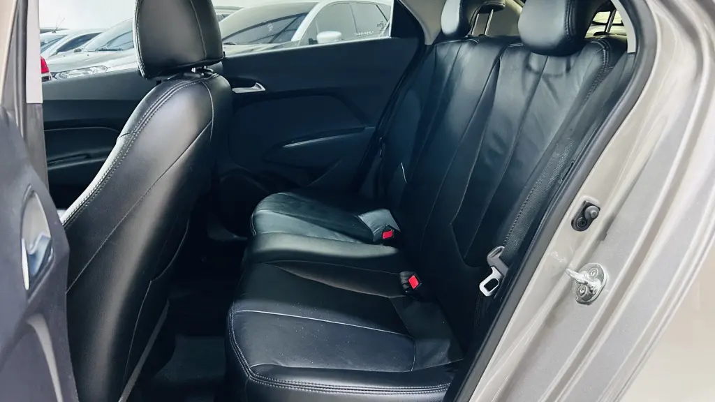 HYUNDAI HB 20 Hatch - Foto