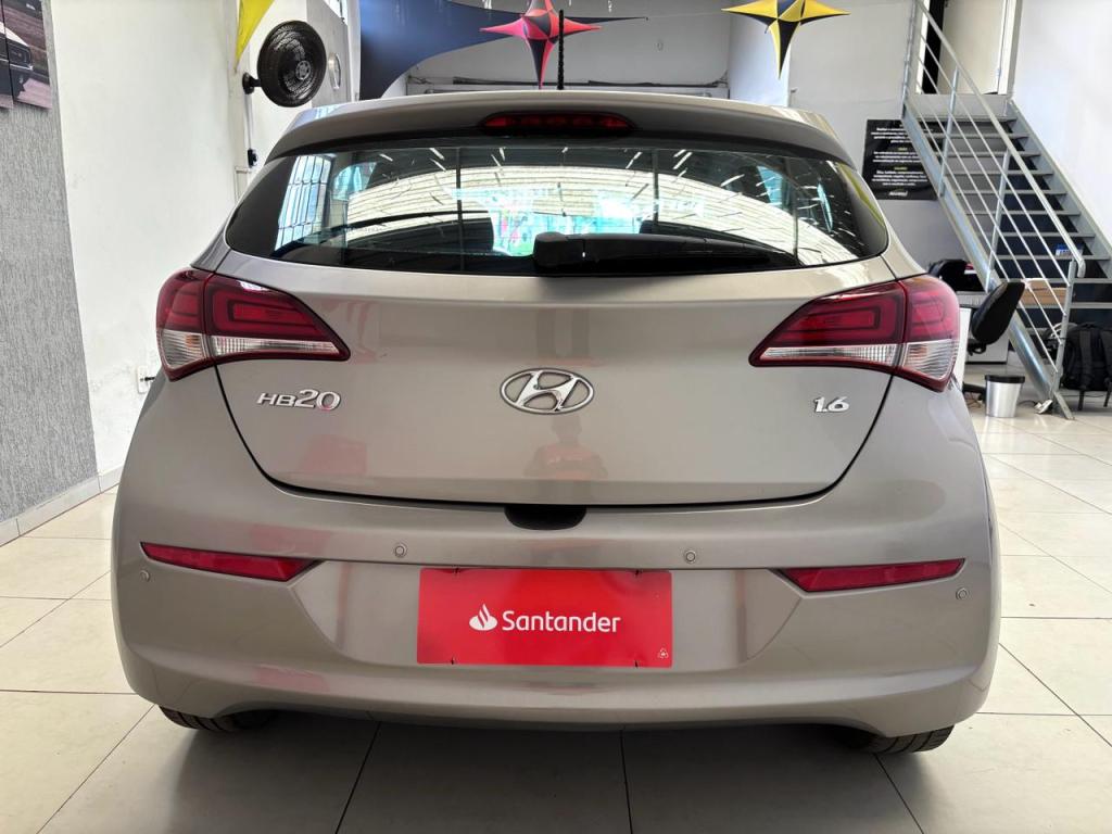 HYUNDAI HB 20 Hatch - Foto