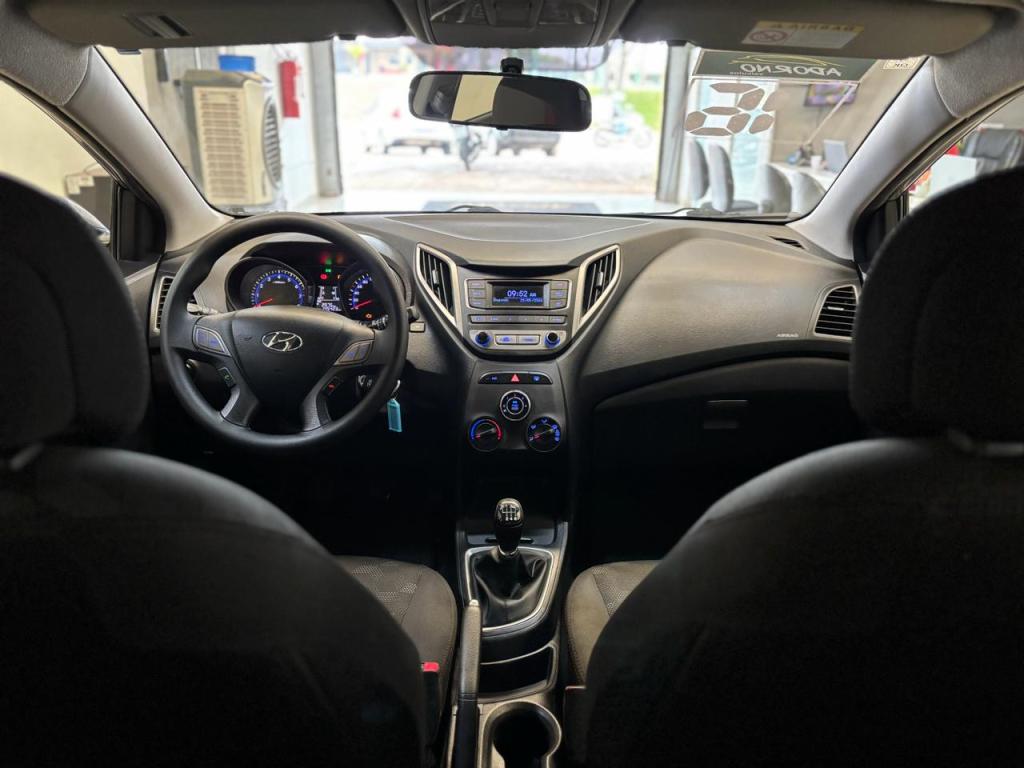 HYUNDAI HB 20 Hatch - Foto