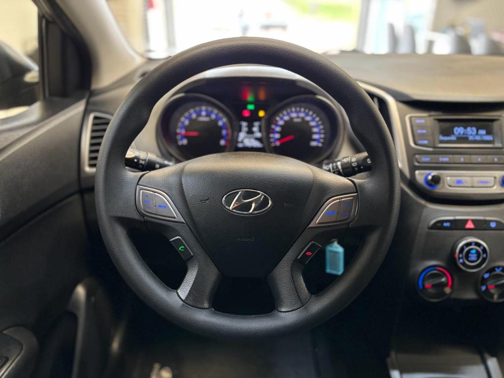 HYUNDAI HB 20 Hatch - Foto