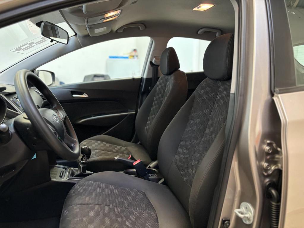 HYUNDAI HB 20 Hatch - Foto