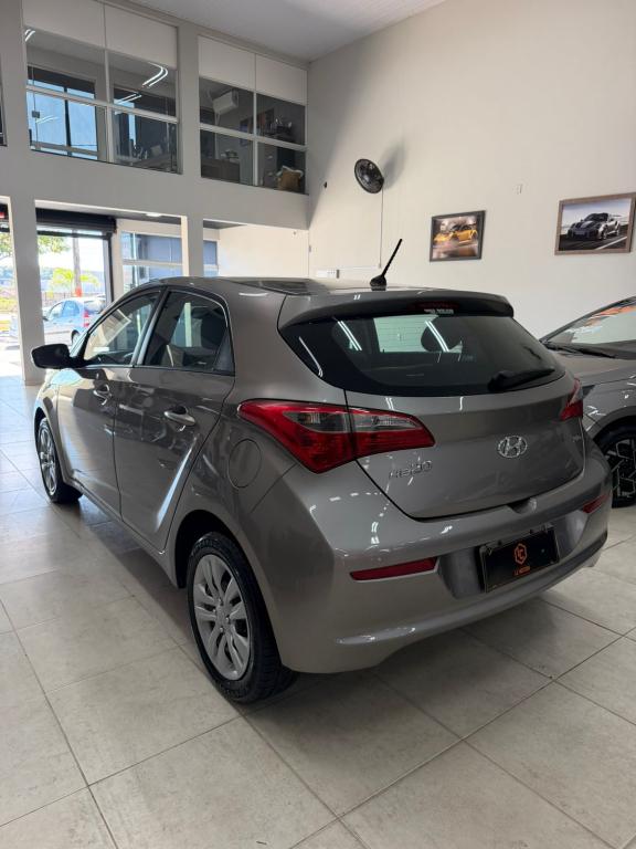 HYUNDAI HB 20 Hatch - Foto