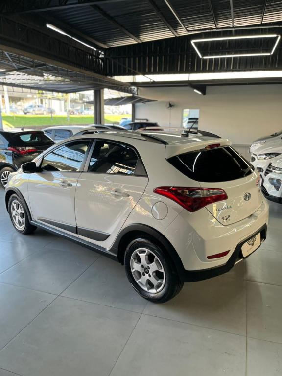HYUNDAI HB 20 Hatch X - Foto