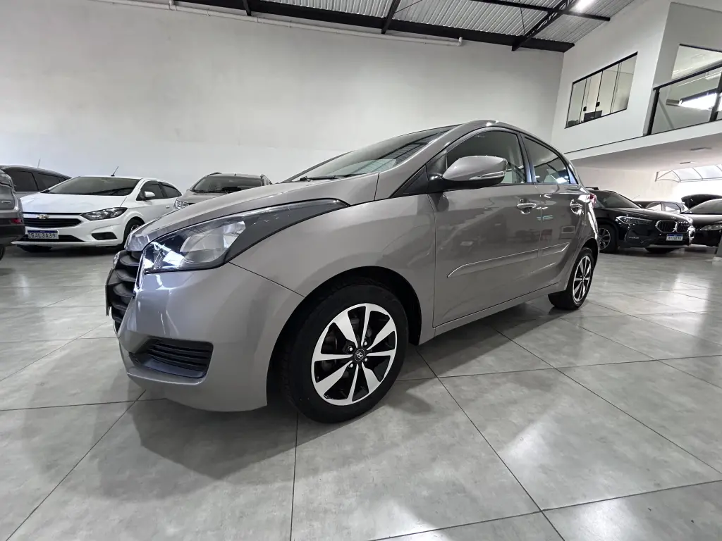 HYUNDAI HB 20 Hatch - Foto