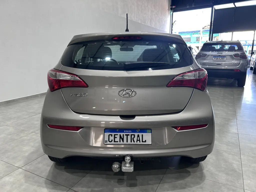HYUNDAI HB 20 Hatch - Foto