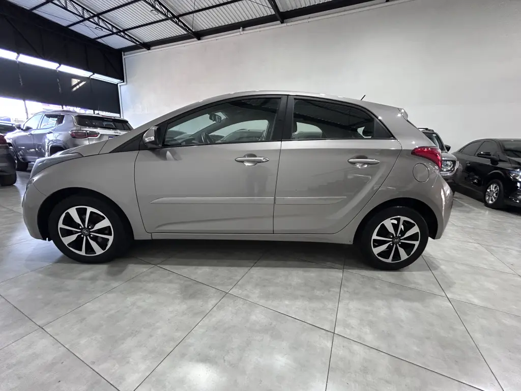 HYUNDAI HB 20 Hatch - Foto