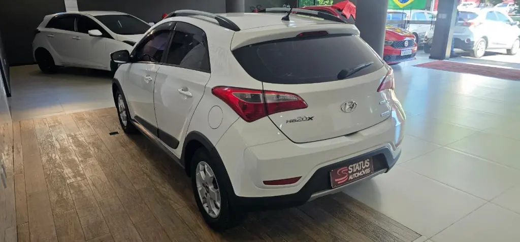 HYUNDAI HB 20 Hatch X - Foto