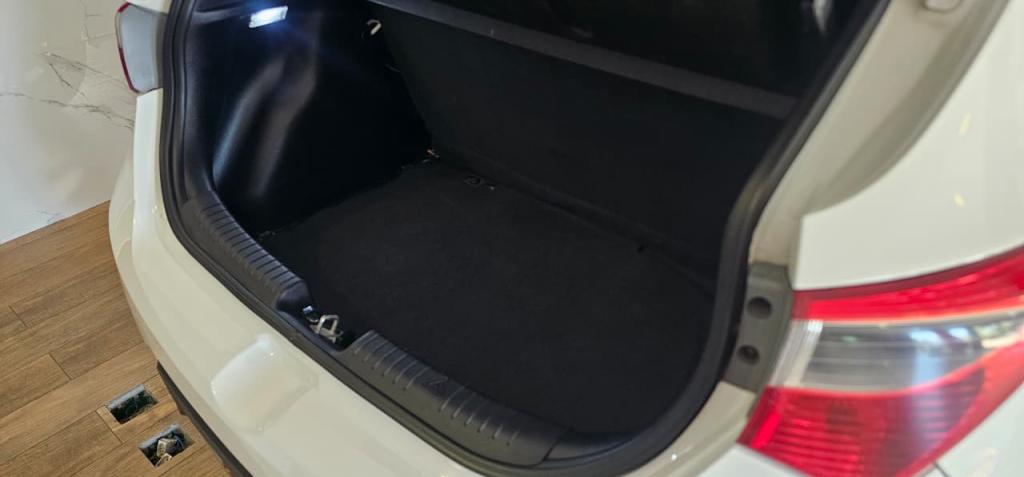 HYUNDAI HB 20 Hatch X - Foto