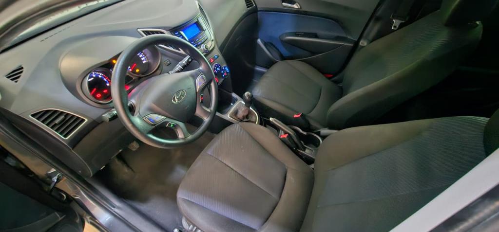HYUNDAI HB 20 Hatch - Foto