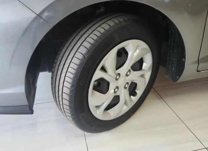 HYUNDAI HB 20 Hatch - Foto