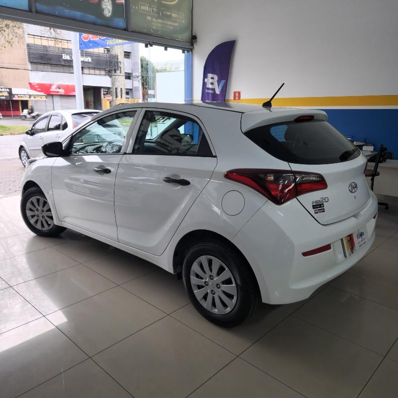 HYUNDAI HB 20 Hatch - Foto