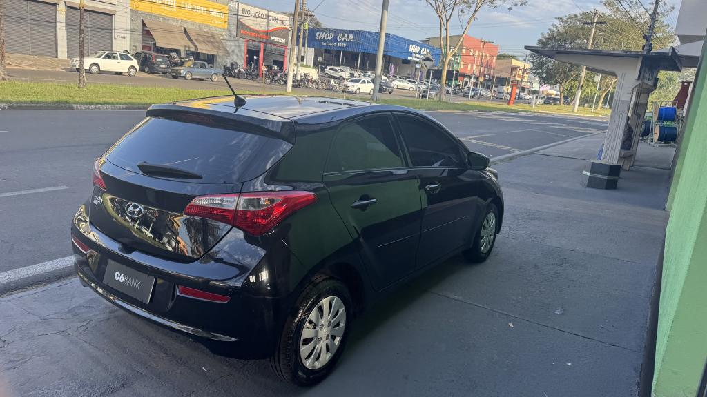 HYUNDAI HB 20 Hatch - Foto