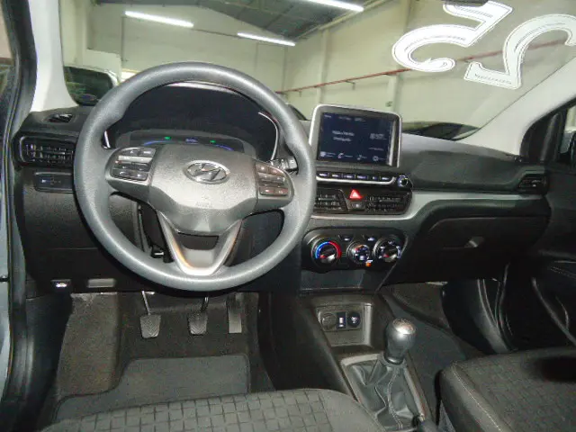 HYUNDAI HB 20 Hatch - Foto