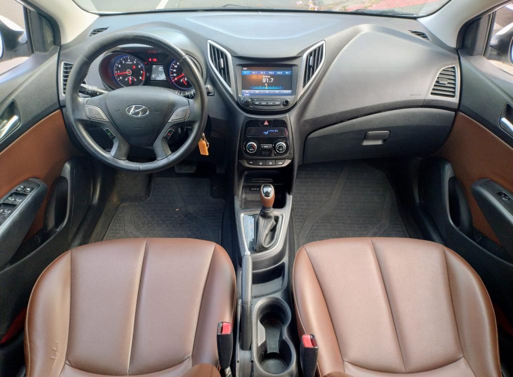 HYUNDAI HB 20 Hatch - Foto