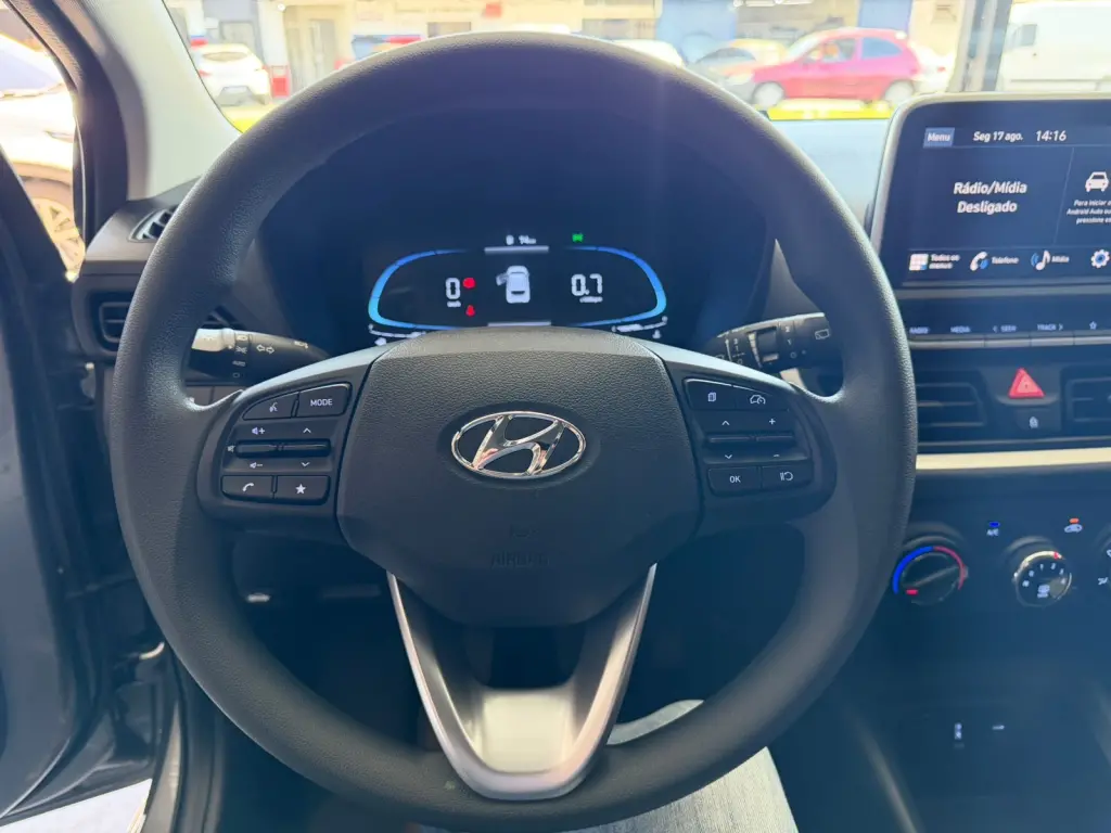 HYUNDAI HB 20 Hatch - Foto