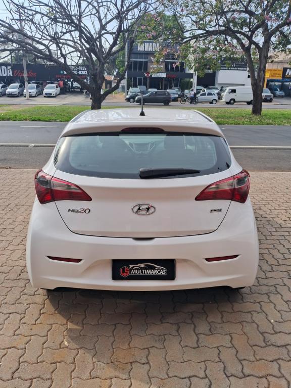 HYUNDAI HB 20 Hatch - Foto