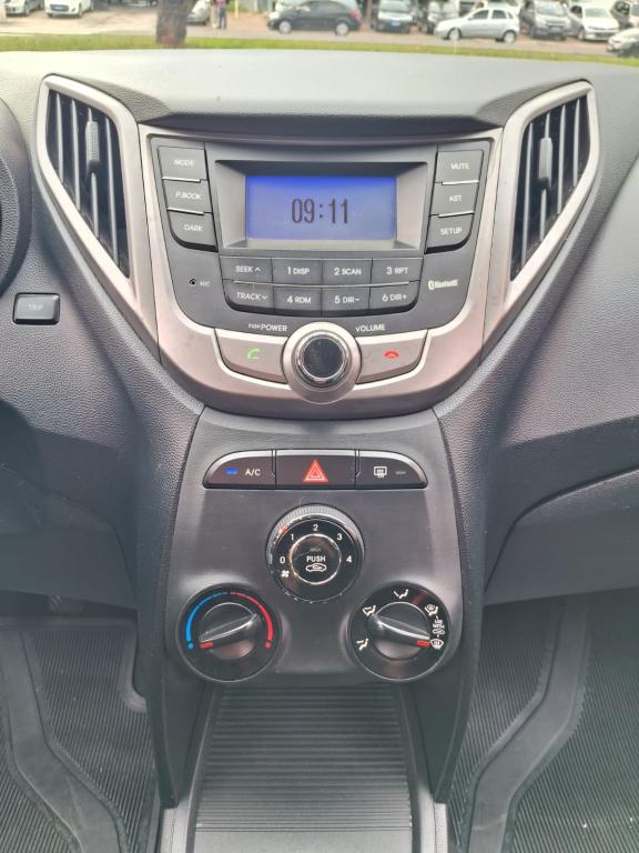HYUNDAI HB 20 Hatch - Foto