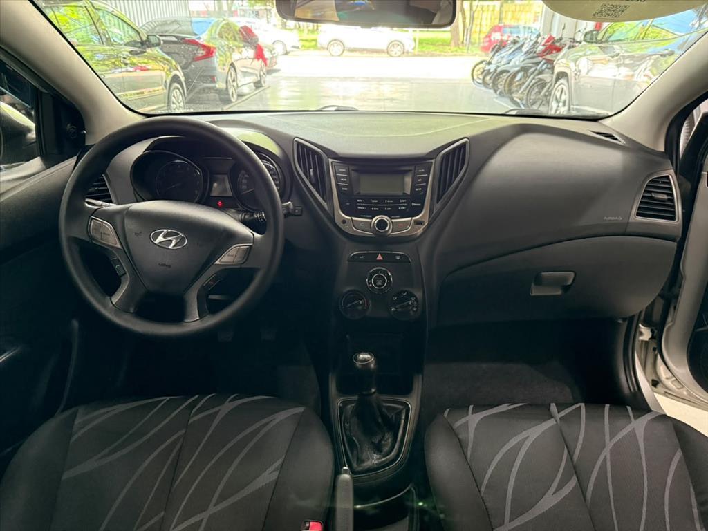 HYUNDAI HB 20 Hatch - Foto