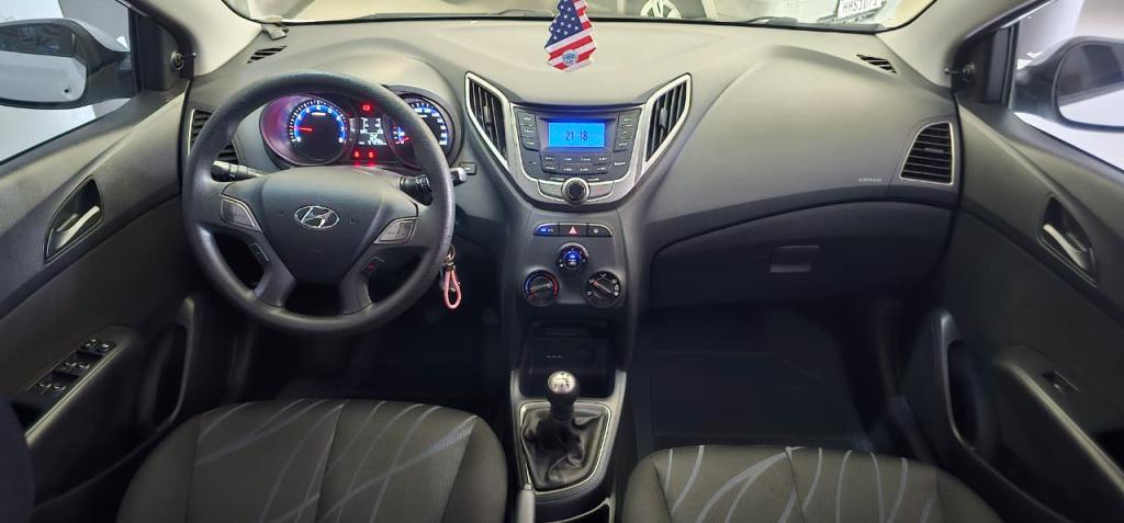 HYUNDAI HB 20 Hatch - Foto