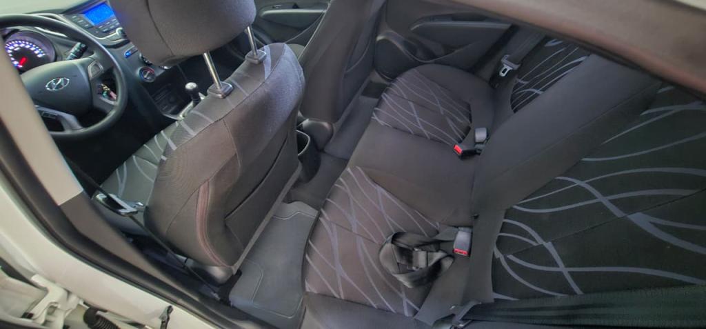 HYUNDAI HB 20 Hatch - Foto