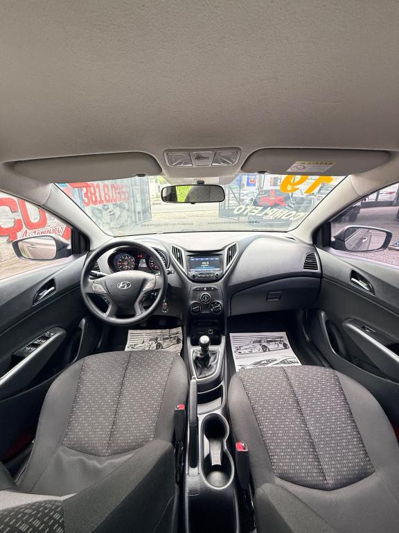 HYUNDAI HB 20 Hatch - Foto
