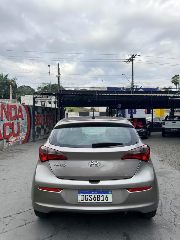 HYUNDAI HB 20 Hatch - Foto