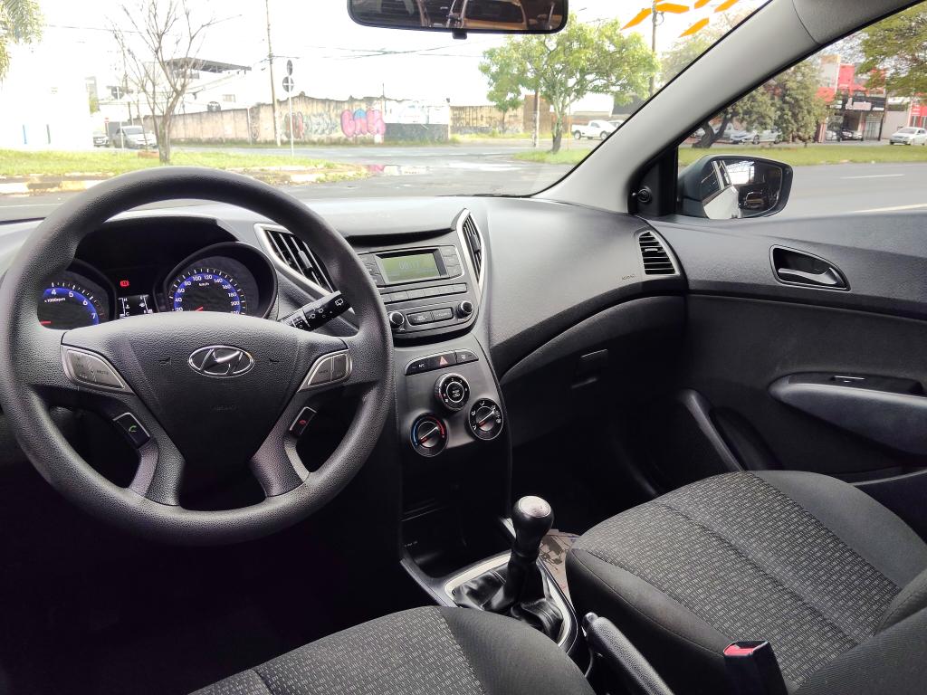 HYUNDAI HB 20 Hatch - Foto