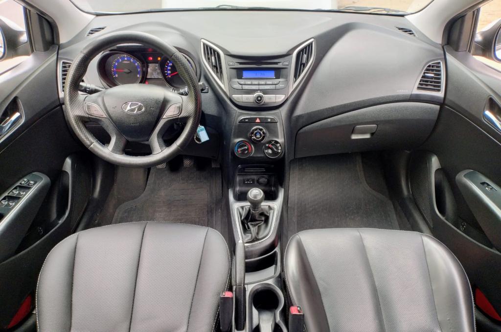 HYUNDAI HB 20 Hatch - Foto