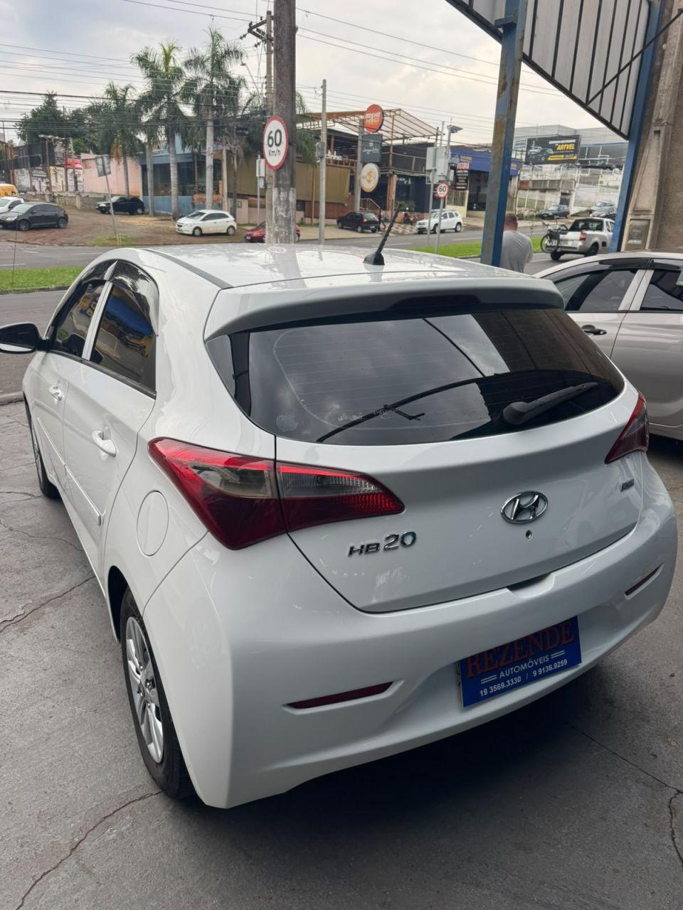HYUNDAI HB 20 Hatch - Foto